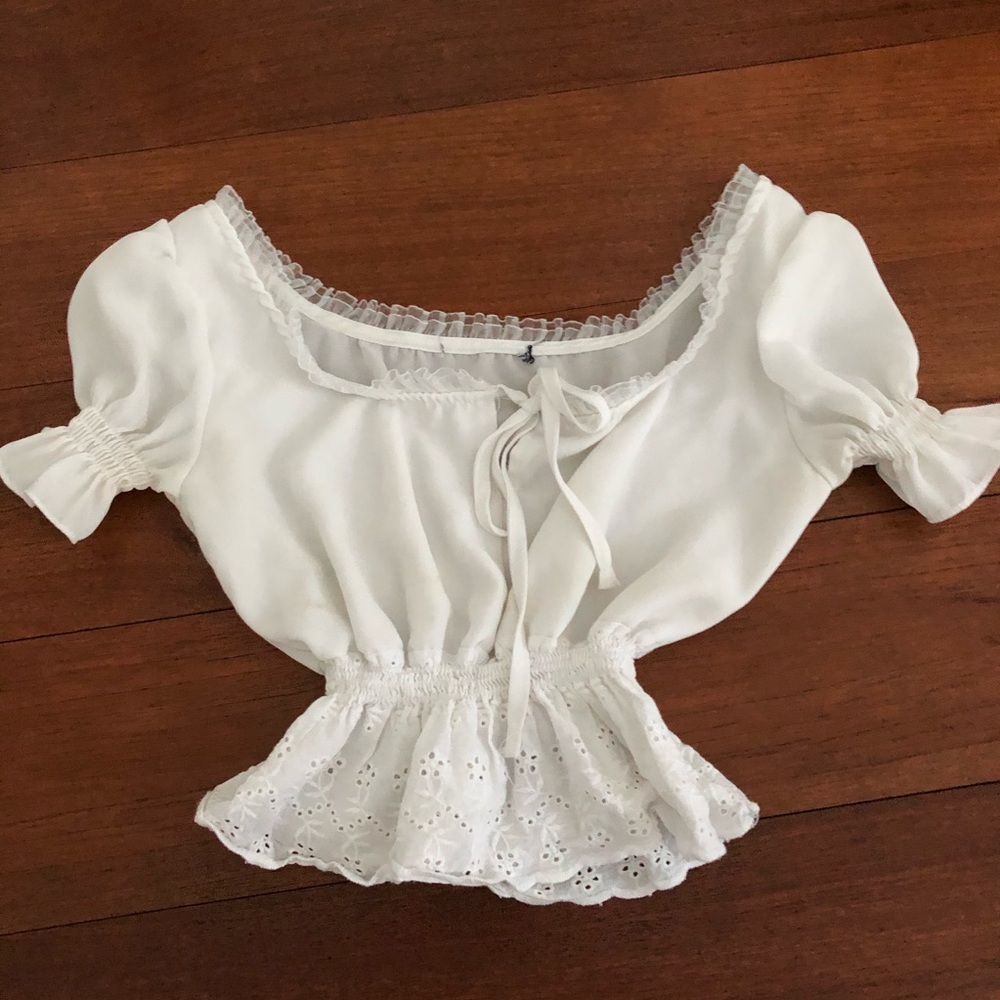 ❗️SOLD❗️White blouse